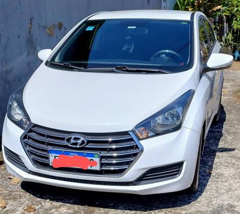 HYUNDAI HB20S 1.6 COMFORT PLUS 16V FLEX 4P AUTOMÁTICO